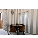 Marea 51 باري
